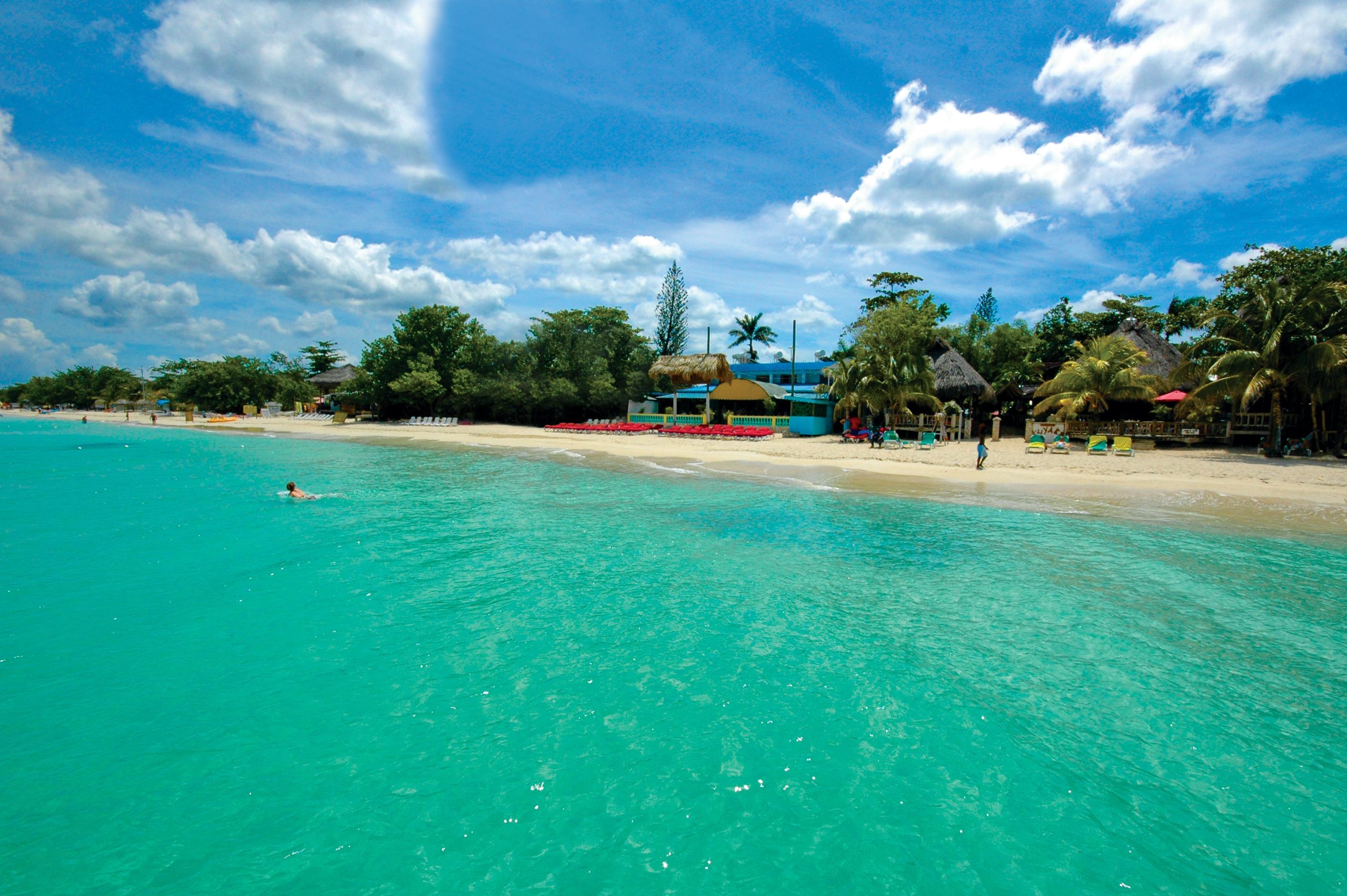 Legends Beach Resort Negril Exterior photo