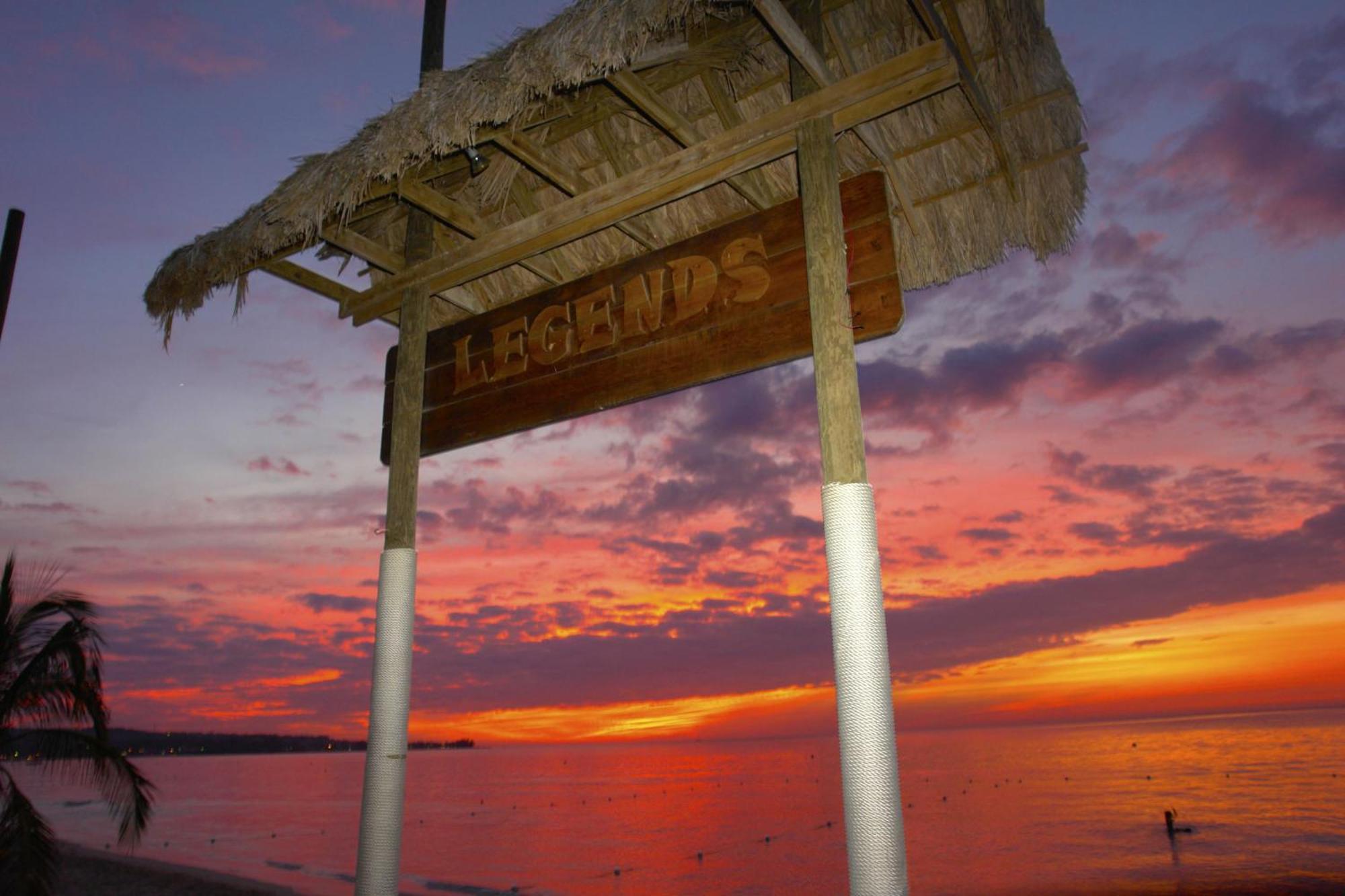 Legends Beach Resort Negril Exterior photo